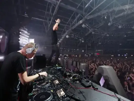 Sensation Black
